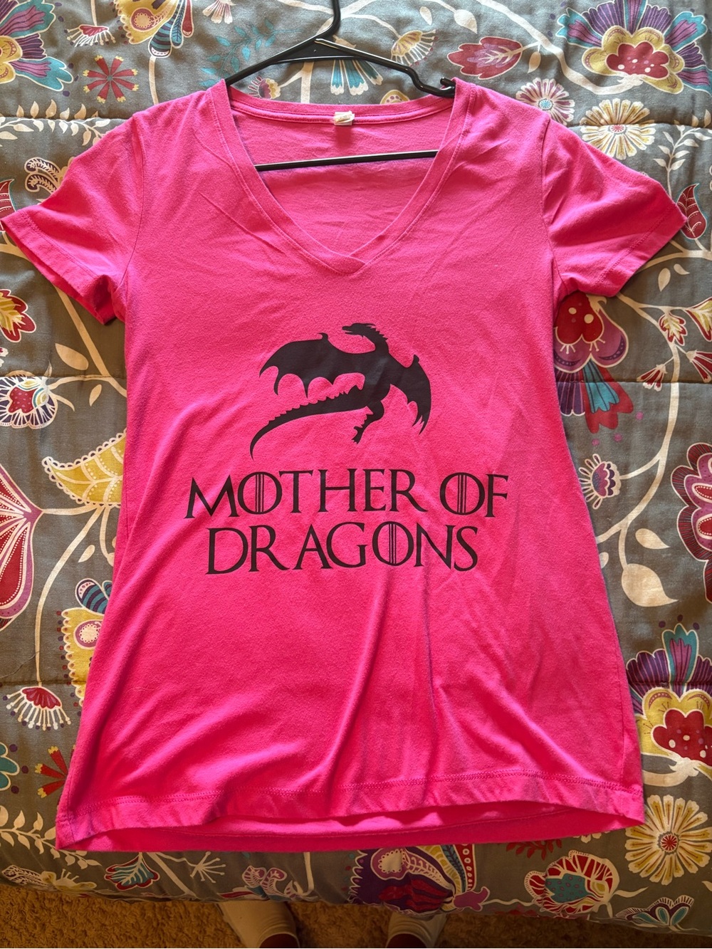 Mother of Dragons ' Pink Graphic V-Neck Tee
